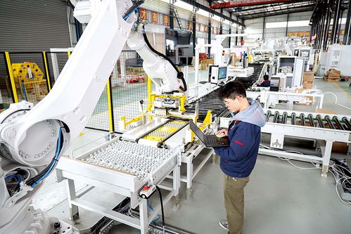 咸安汽車零配件產(chǎn)業(yè)喜迎新春開(kāi)門紅，批發(fā)業(yè)務(wù)勢(shì)頭強(qiáng)勁